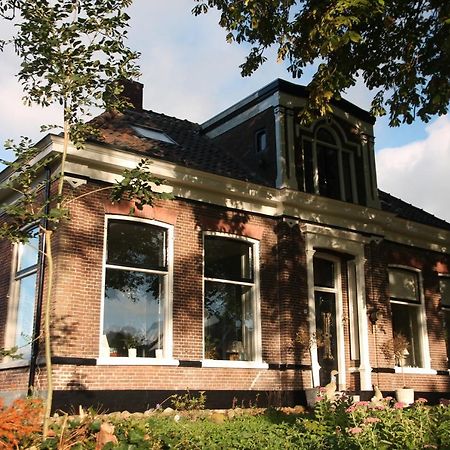 Onder De Boom Bed & Breakfast Gerkesklooster ภายนอก รูปภาพ