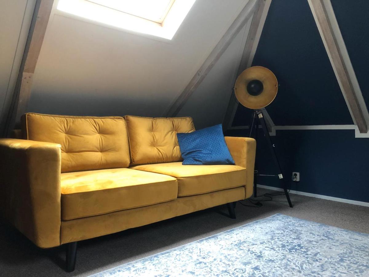 Onder De Boom Bed & Breakfast Gerkesklooster ภายนอก รูปภาพ