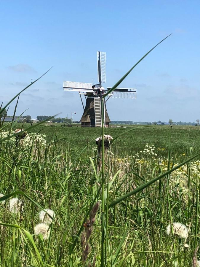 Onder De Boom Bed & Breakfast Gerkesklooster ภายนอก รูปภาพ